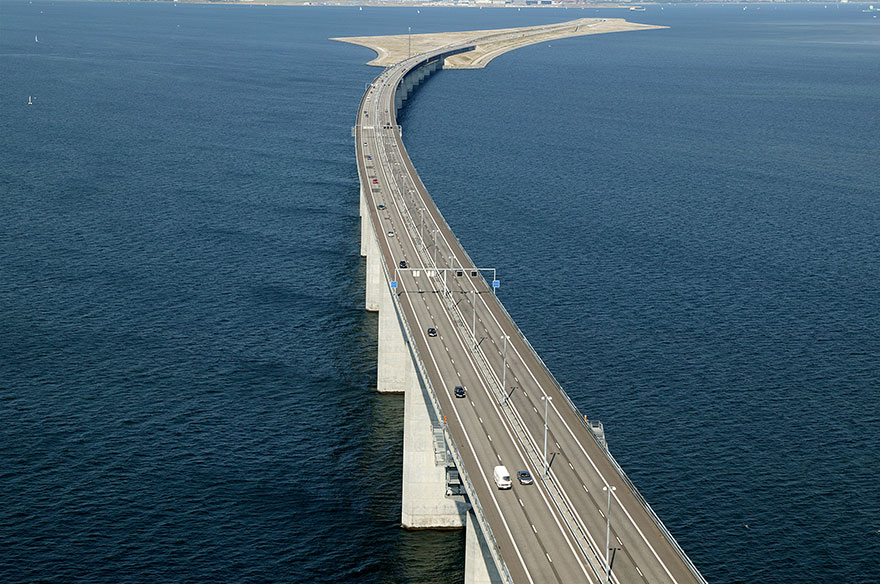 tunnel-bridge-oresund-link-artificial-island-sweden-denmark-14
